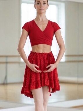 Geisha Moth Blooming Red Ruffle Skirt - Size Medium